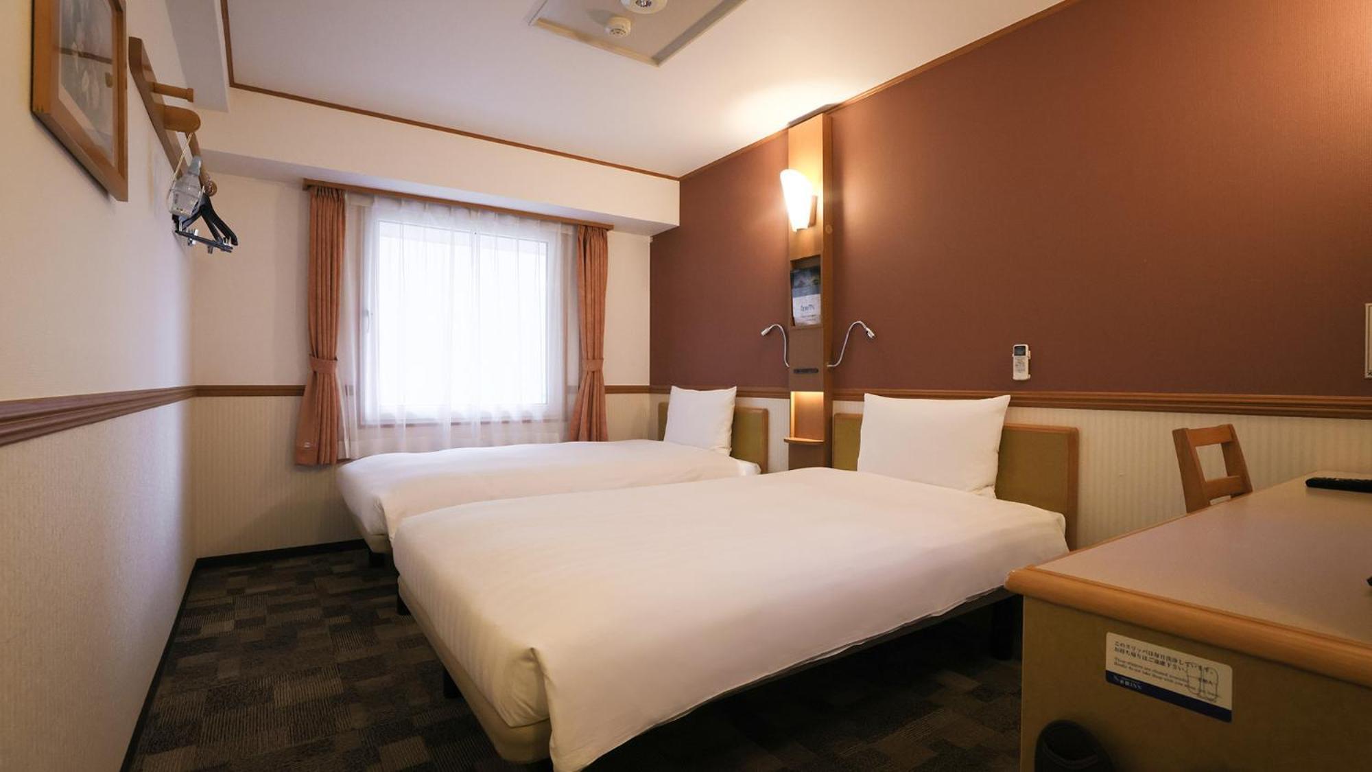 Toyoko Inn Kanazawa Kenrokuen Korimbo Екстер'єр фото
