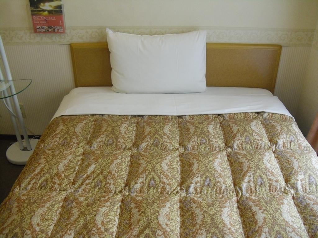 Toyoko Inn Kanazawa Kenrokuen Korimbo Екстер'єр фото